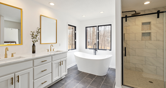 Bathroom lmage after grouting is done by Tile Guru Professionals